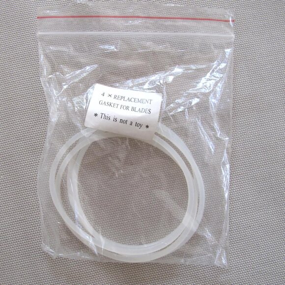 Magic Bullet Replacement Gasket, Set of Four Seal Rubber Ring Gaskets 4 … - Picture 1 of 4